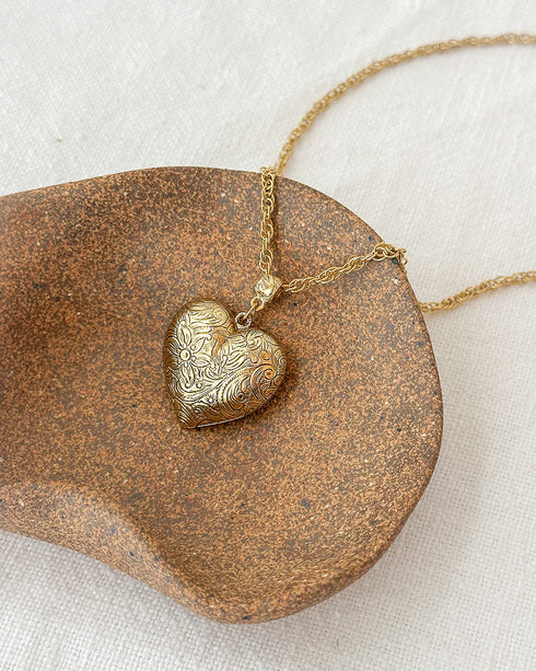 Etched Heart Necklace